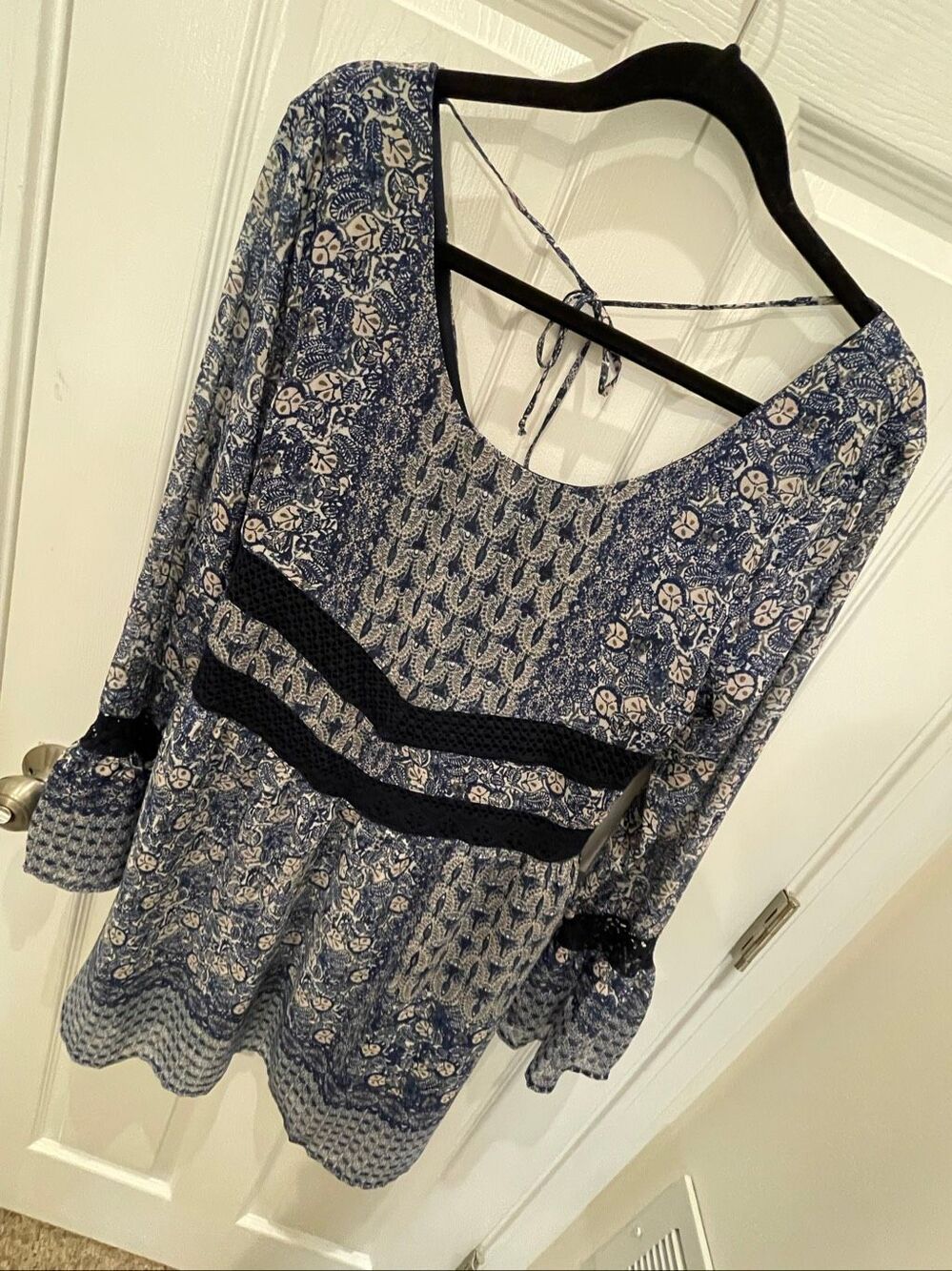 Maurice’s Navy Blue Floral Dress Size Medium Navy Lace Trim Long Sleeve
